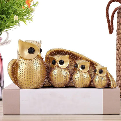 Ovalo™ Golden Owl Family Sculpture